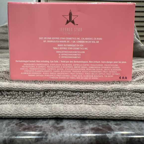 Jeffree Star Pink Makeup Removing Balm - Picture 3 of 7